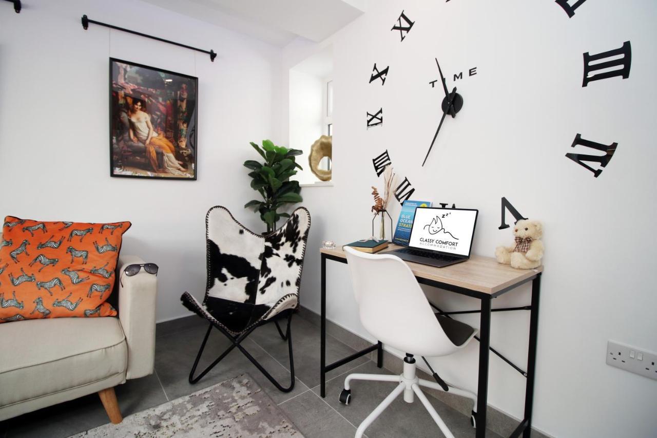 New Spacious 2 Bed Getaway - Private Courtyard! - Underfloor Heating 卡迪夫 外观 照片